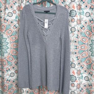 Brand new AE sweater